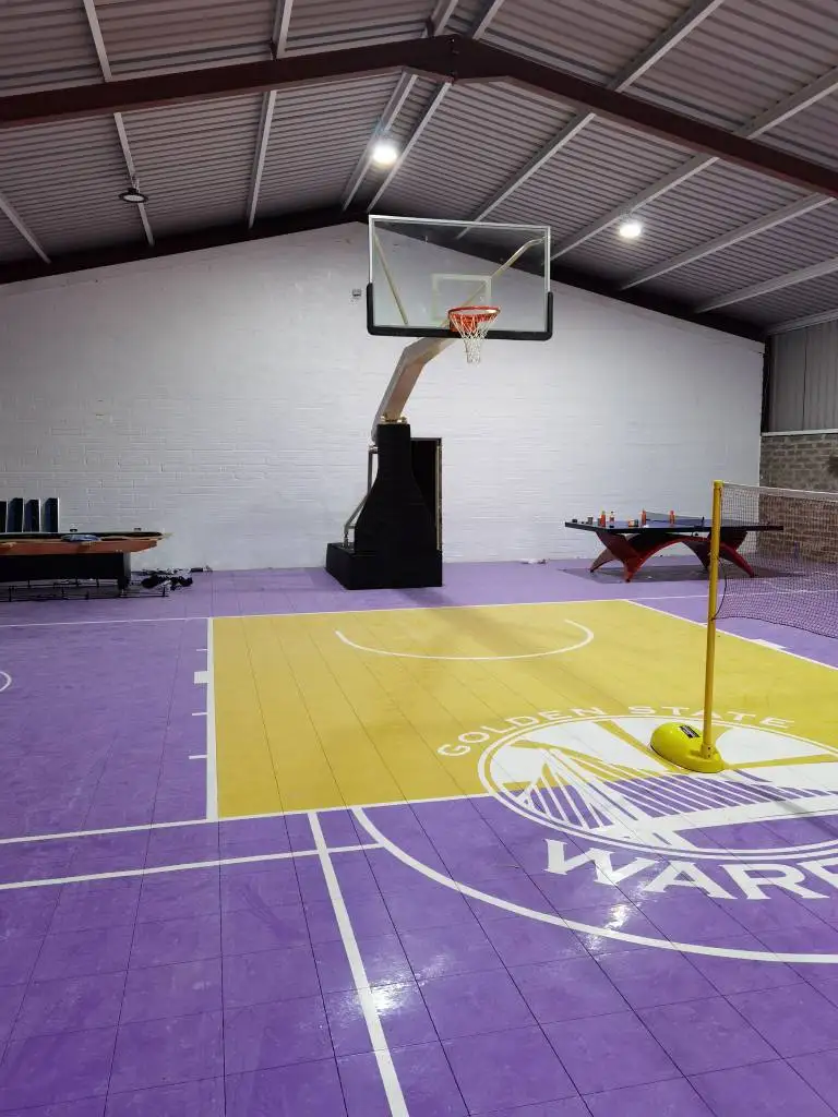 Outdoor Sport Court Tiles - Eco-Friendly Plastic Custom Logo Outdoor Basketball
