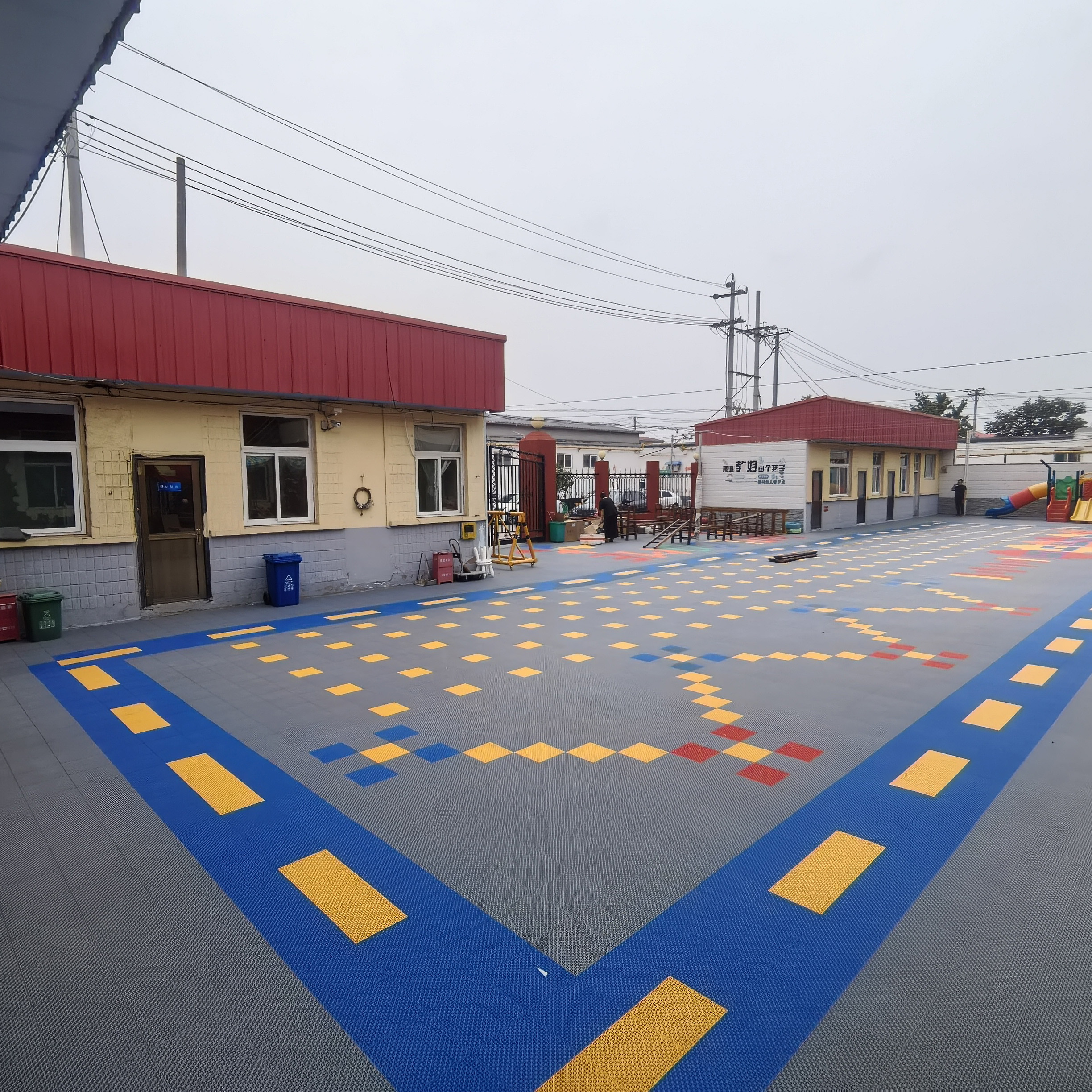 OEM Customized Indoor/Outdoor  - Outdoor Sport Court Tiles ulasan dan harga