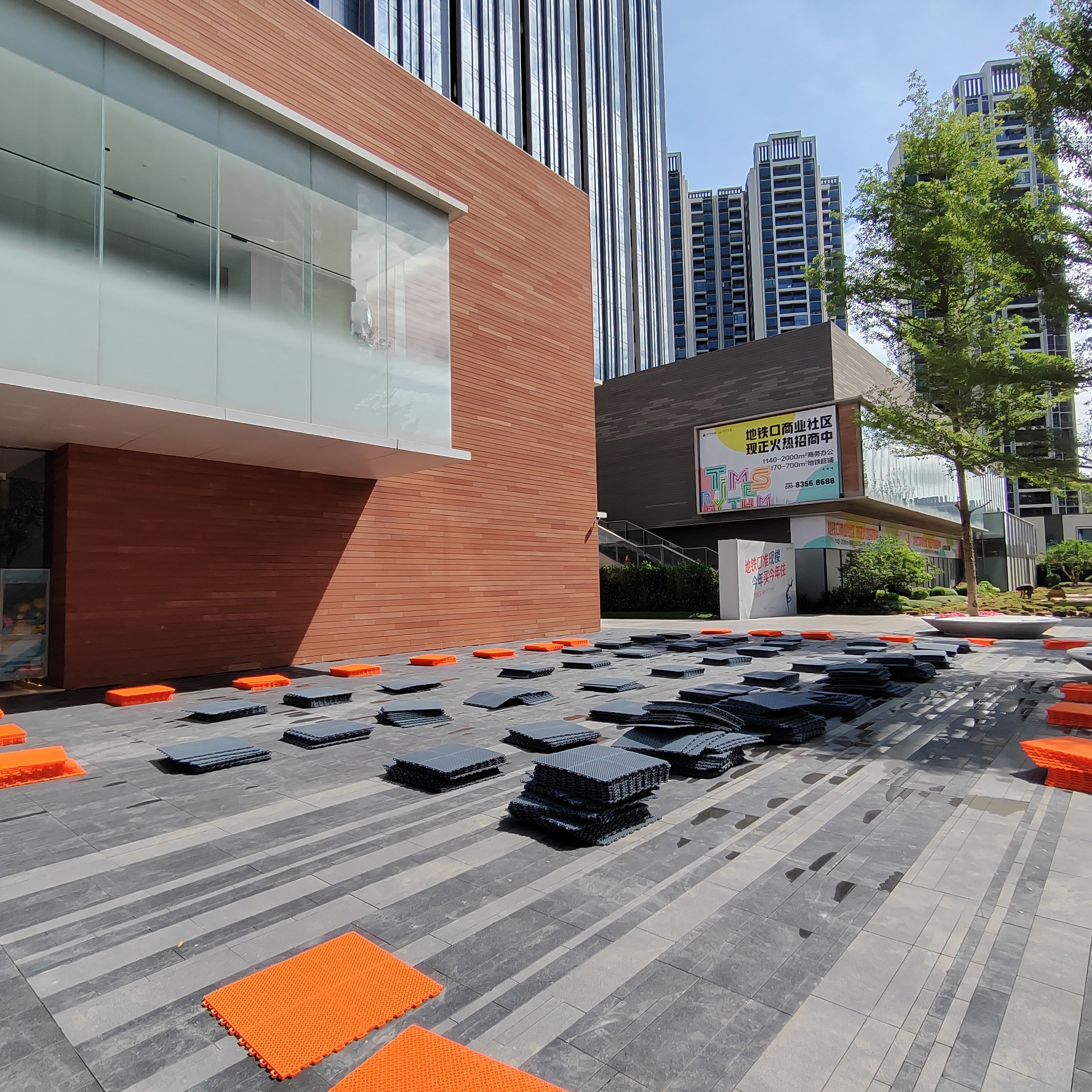 OEM Customized Indoor/Outdoor  - Outdoor Sport Court Tiles ulasan dan harga